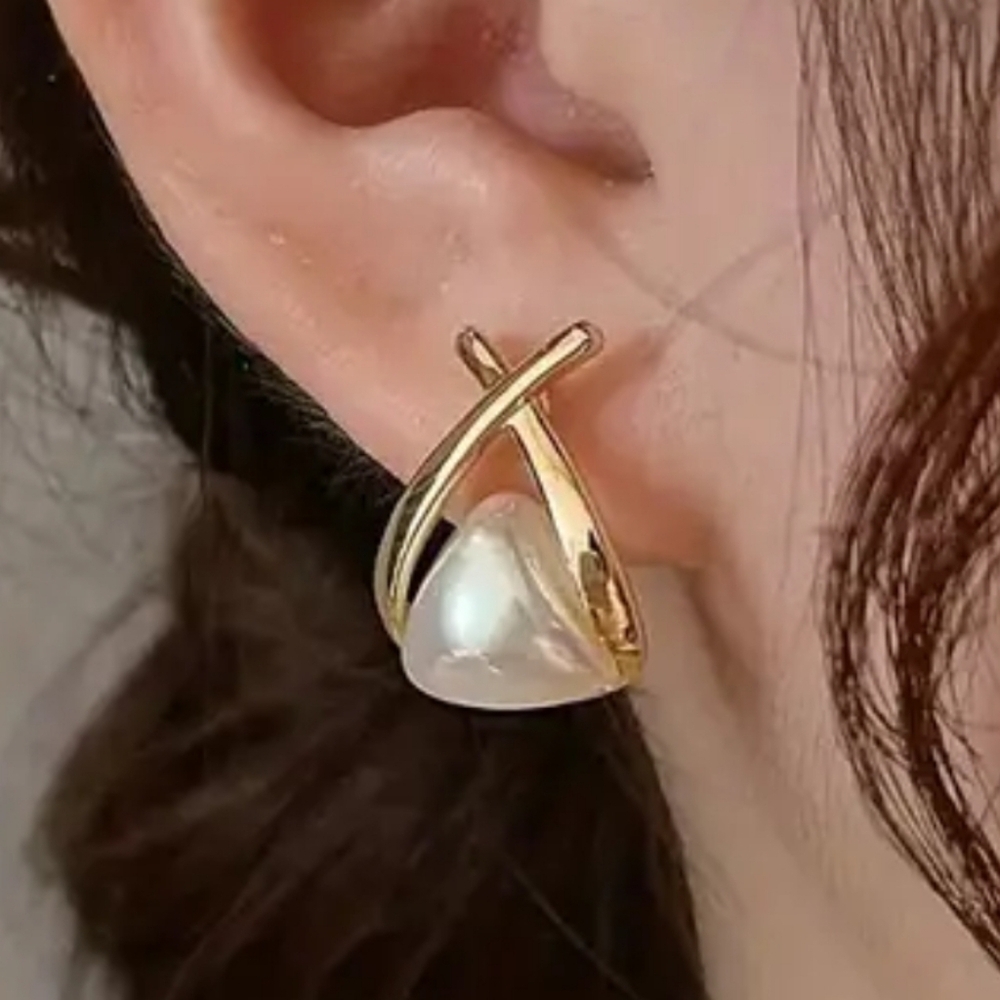 Simulated Pearl  Dress Twist deco Earrings